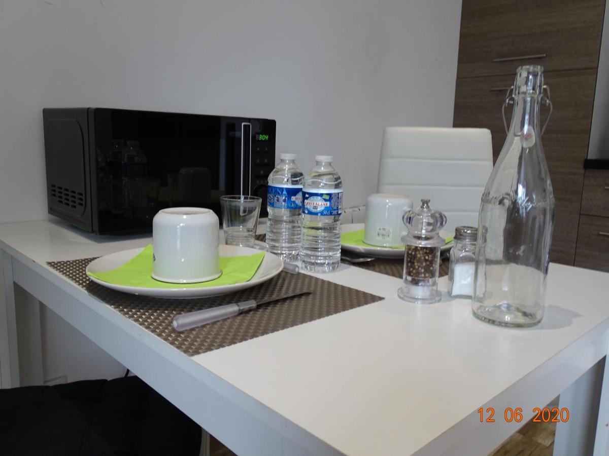Legend- Parking Prive Gratuit- Terrasse Privee- Wifi - Convert - Alimentec Bourg-en-Bresse Ngoại thất bức ảnh