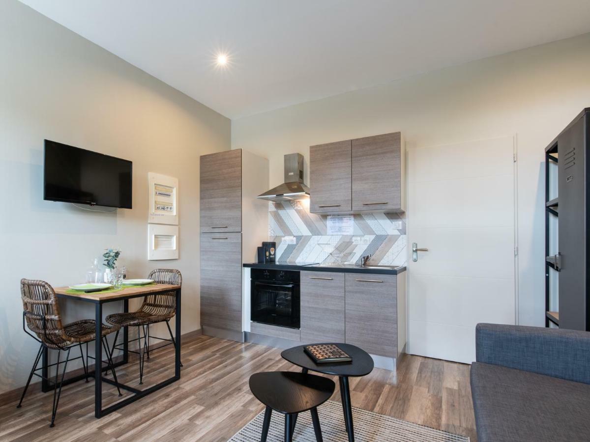 Legend- Parking Prive Gratuit- Terrasse Privee- Wifi - Convert - Alimentec Bourg-en-Bresse Ngoại thất bức ảnh